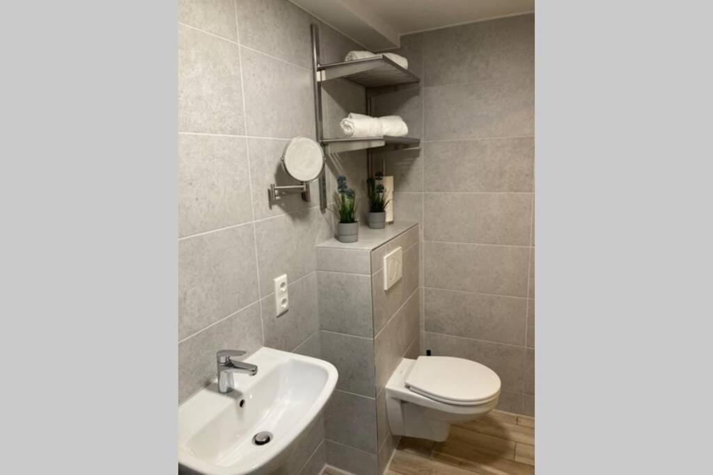 Modernes Apartment Nr3 Nahe Reeperbahn Bis 8 Personen Hamborg Eksteriør billede